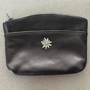 Vintage 100% leather, Italian coin purse